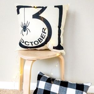 ❌ SOLD - NEW Set of 2